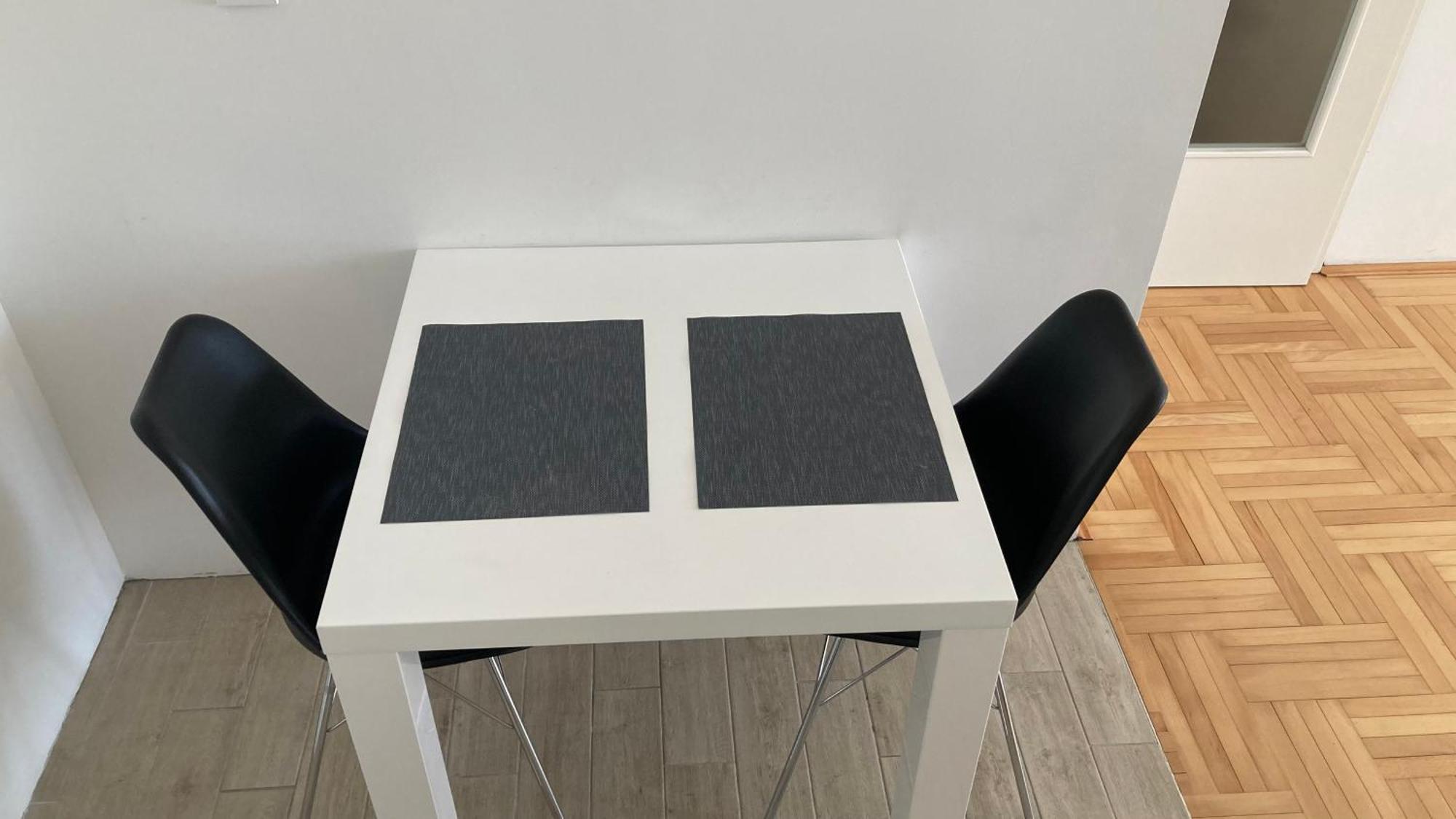 Apartman Senjak Пирот Екстериор снимка